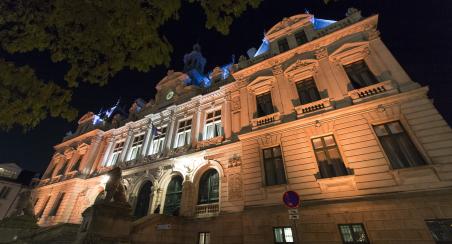 Hôtel de Ville orange contre violence faites aux femmes